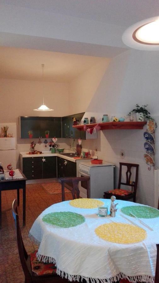Divino Apartment Villa Viani Luaran gambar